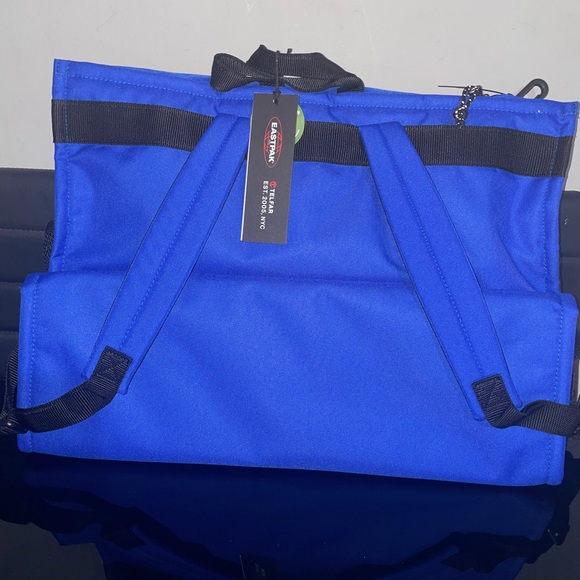 Large Eastpak x Telfar Shopper - Painter's Tape - Picture 3 of 10